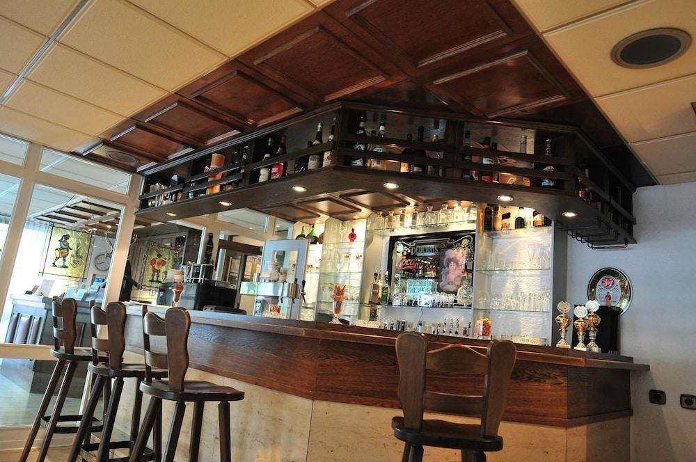 科奈尔阿卡森特酒店 多特蒙德 外观 照片