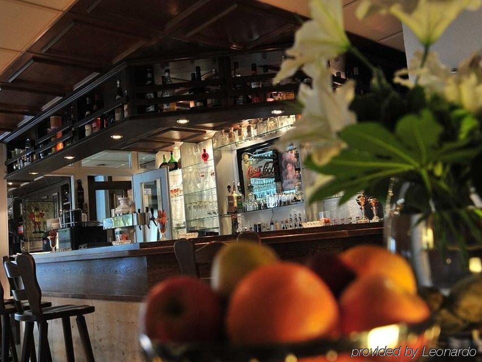 科奈尔阿卡森特酒店 多特蒙德 外观 照片